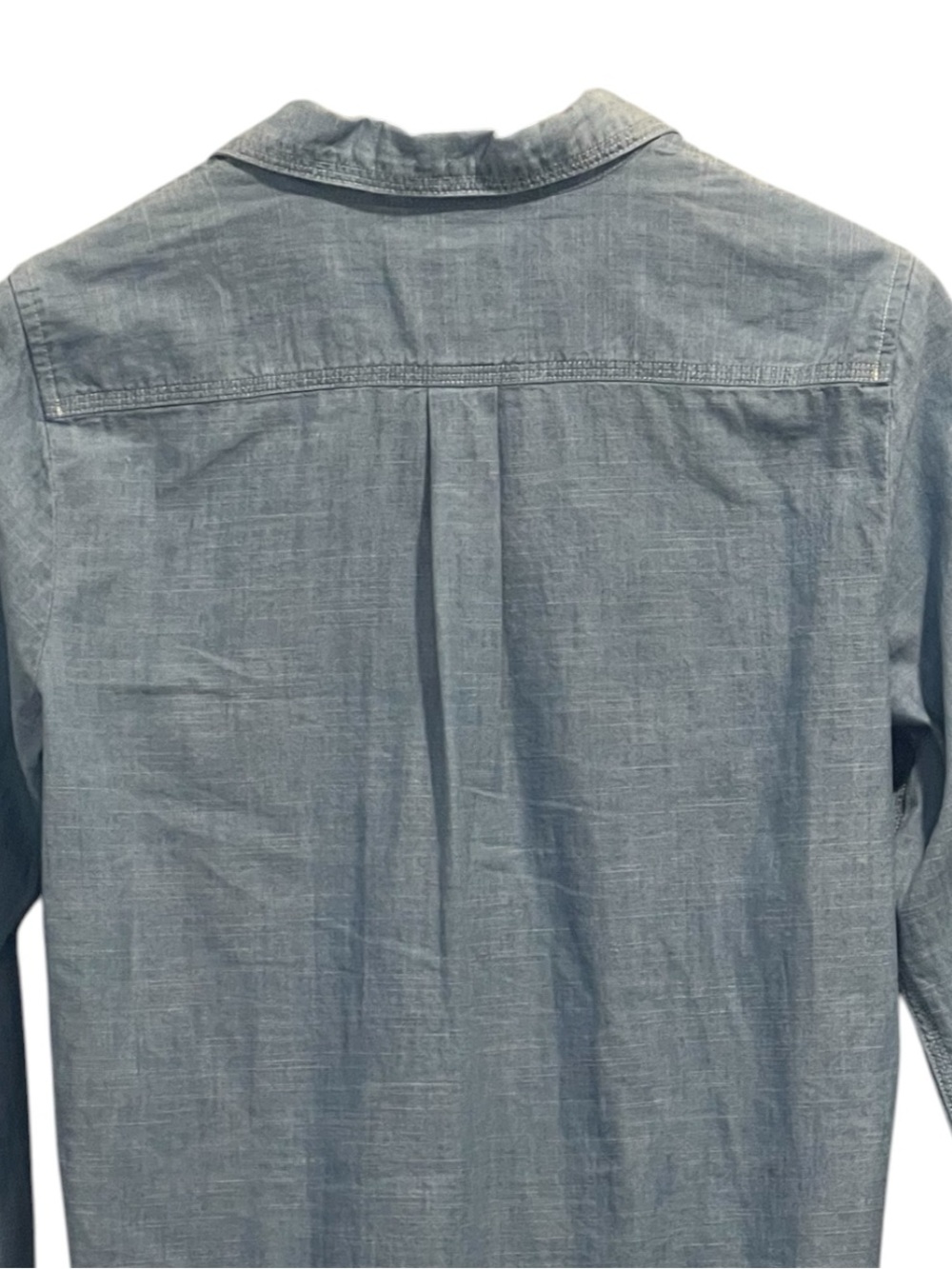 J. Crew Light Blue Chambray Popover Shirt, V-Neck, Collared, Long Sleeve, Size S - Picture 14 of 14